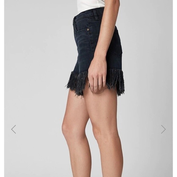 BLANK NYC Lenox High Rise Waisted Fringe Hem Denim Jean Boho Shorts in Vixen 24 - Picture 7 of 16